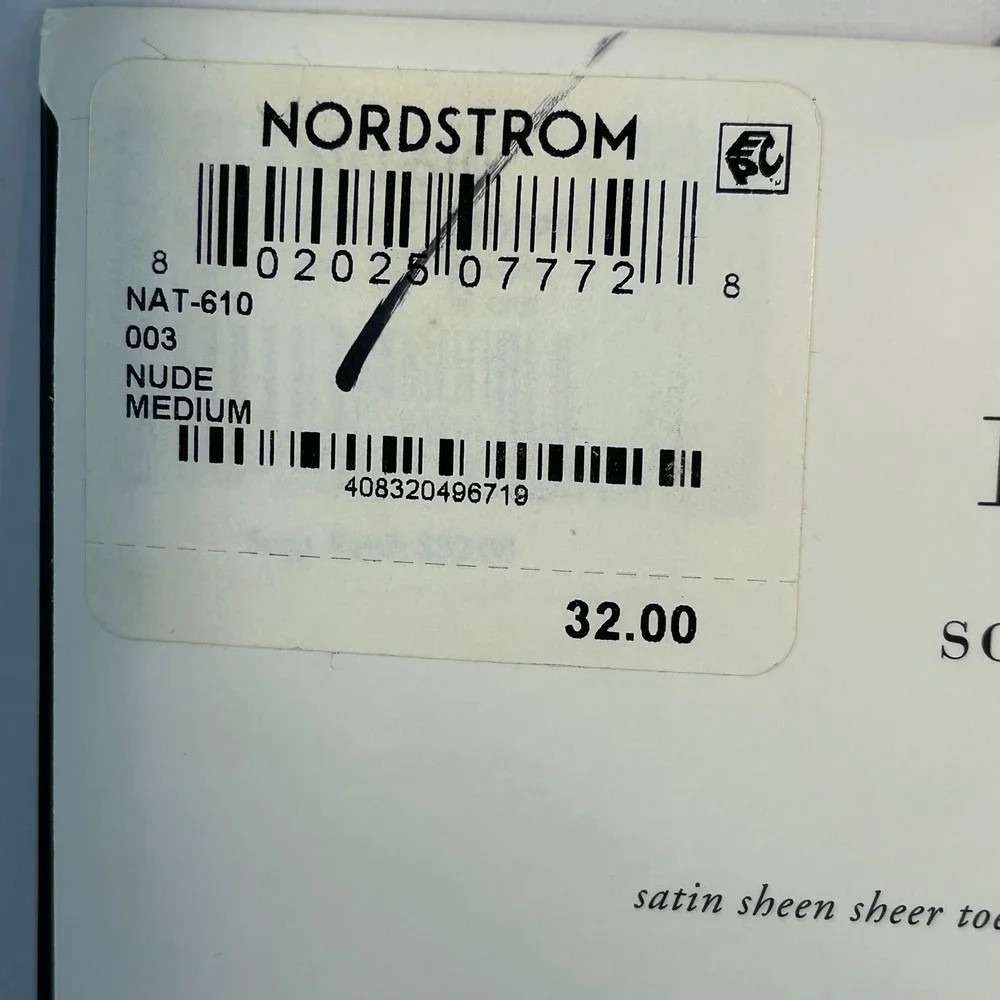 Natori‎ Soft Suede Ultra Sheer Pantyhose Medium Nude 10 Denier Appearance